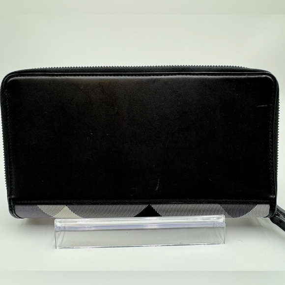 Burberry-Authentic-Black Label Crestridge Double Zippy Wallet/Organizer Like New - Picture 2 of 15